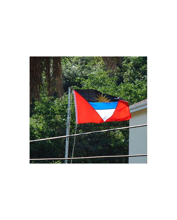 Bandera Antigua y Barbuda exterior