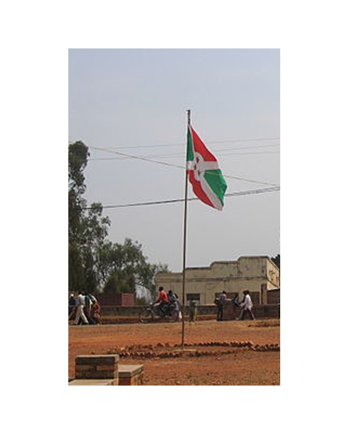 Bandera Burundi exterior