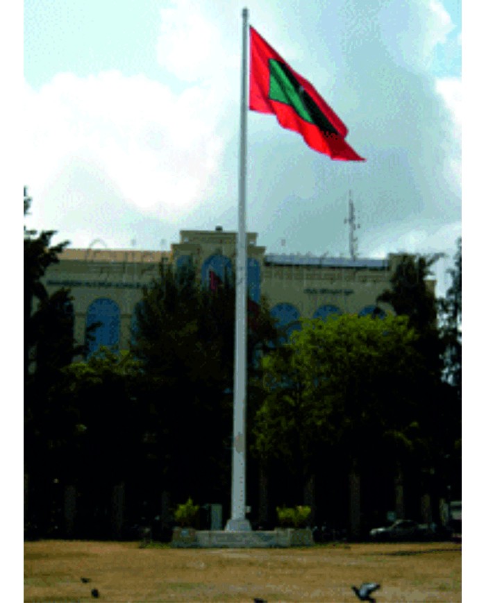 Bandera Maldivas exterior