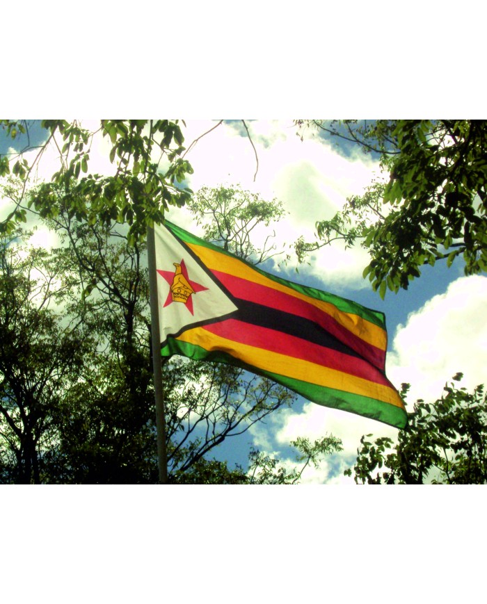 Bandera Zimbawe exterior