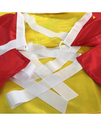 Cintas para atar bandera al balcón