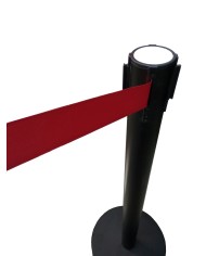 Separador retráctil negro con cinta roja Separador retráctil negro con cinta roja